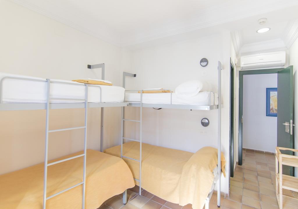 Albergue Inturjoven Пунта-Умбрия Экстерьер фото
