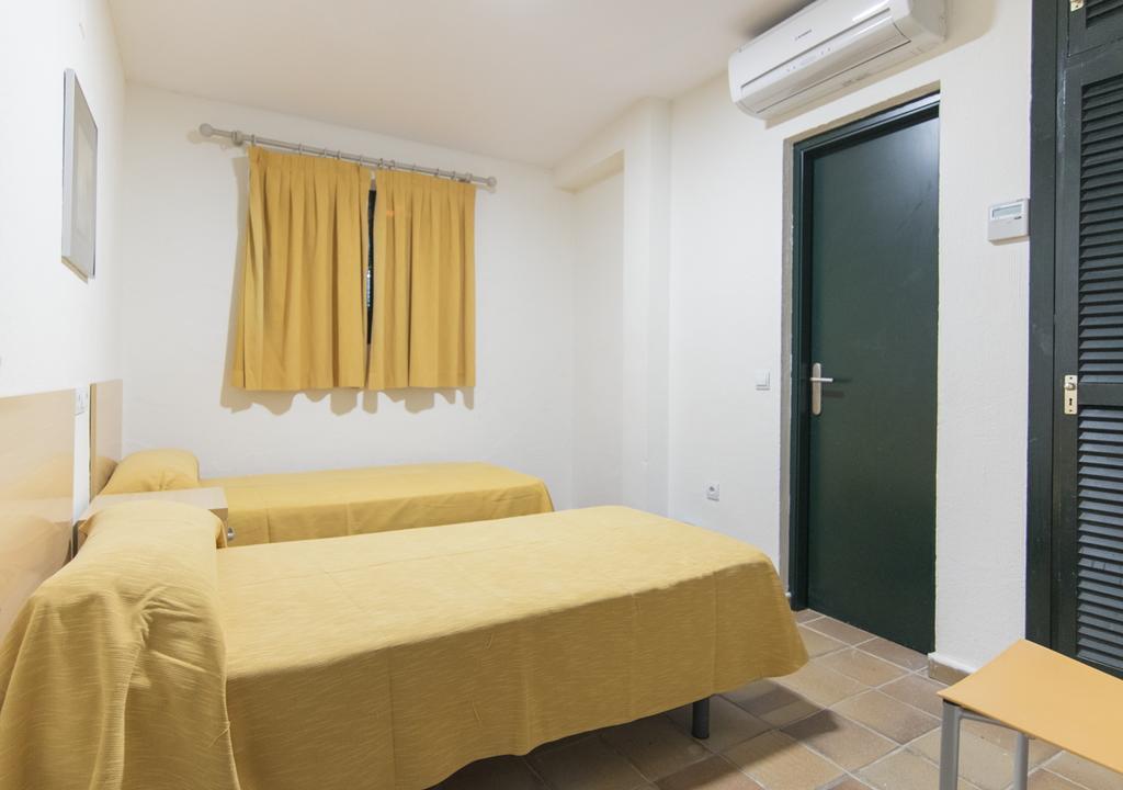 Albergue Inturjoven Пунта-Умбрия Экстерьер фото