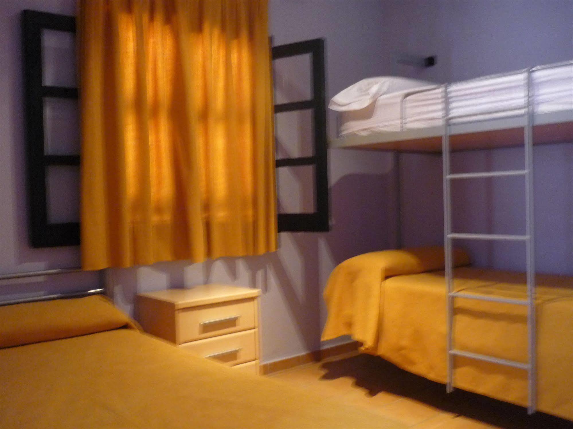 Albergue Inturjoven Пунта-Умбрия Экстерьер фото