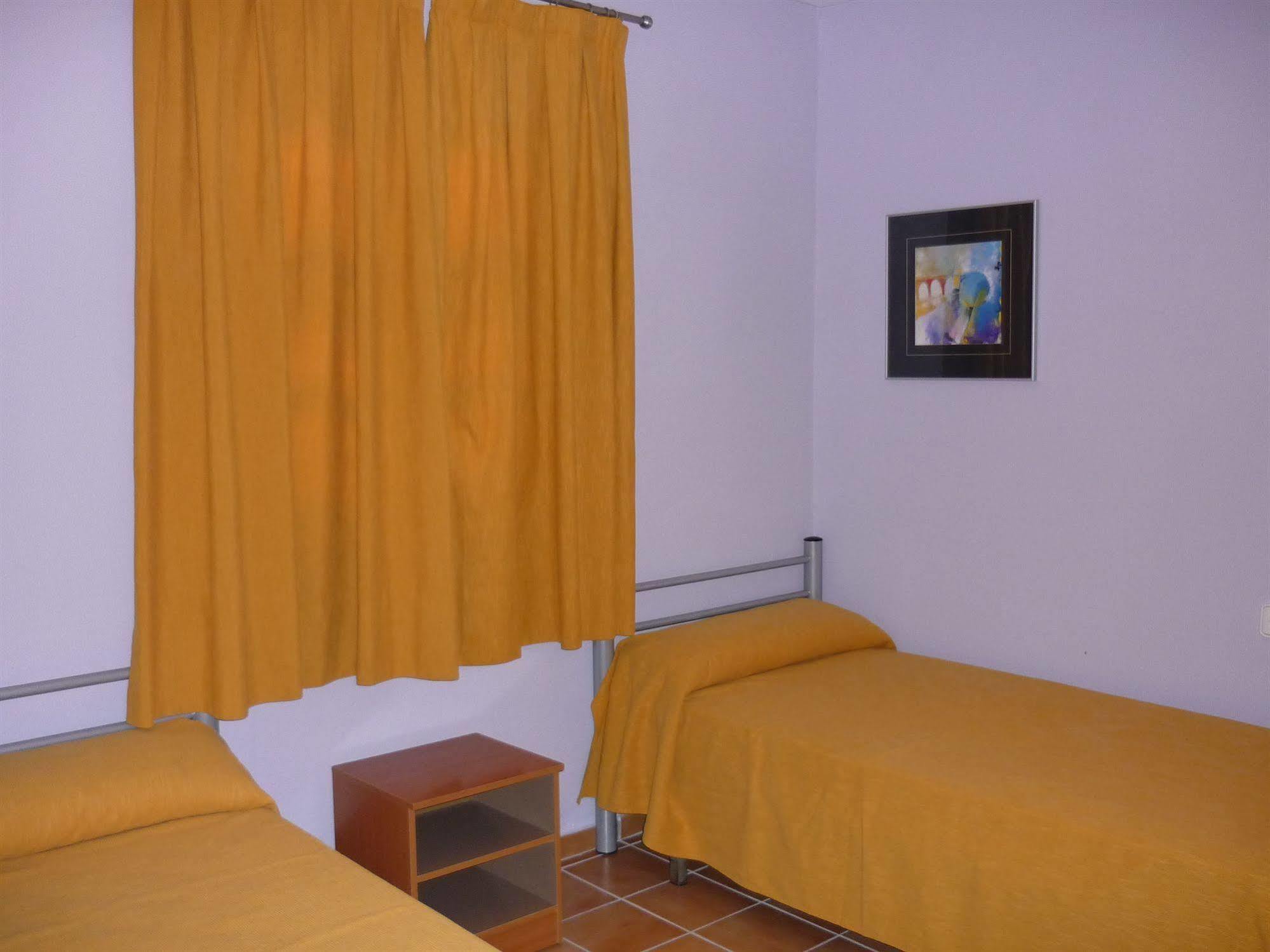 Albergue Inturjoven Пунта-Умбрия Экстерьер фото
