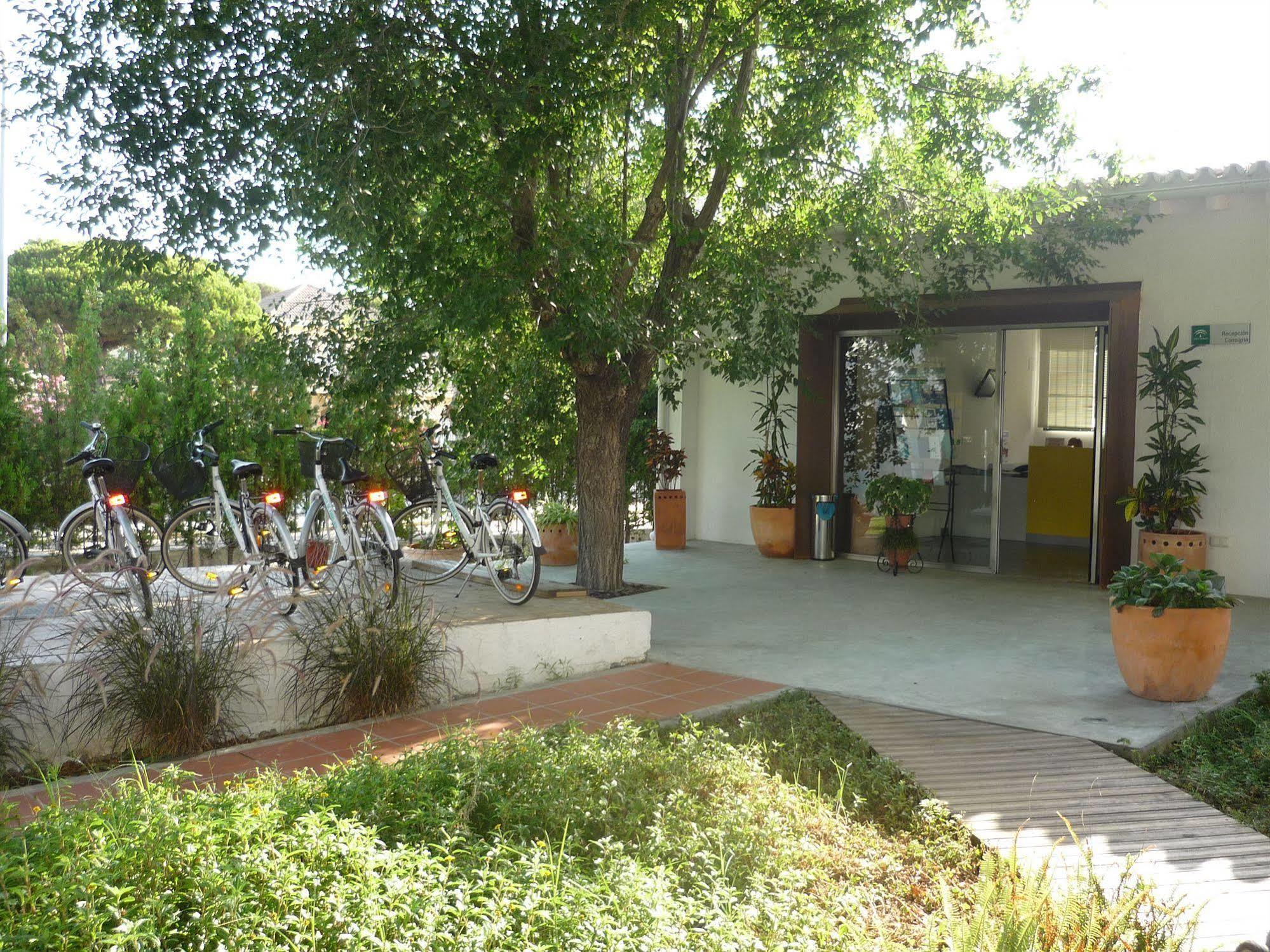 Albergue Inturjoven Пунта-Умбрия Экстерьер фото